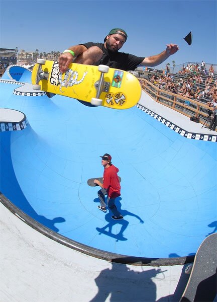 Kyle Berard - frontside air at Coastal Carnage