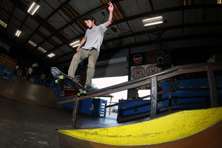 <!--ff-ah-photos-->

Nick Cordano - Front Blunt Shuv Out