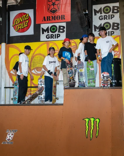 Everyone up on the ramp waiting to hit the bump to rail.
<!--wednesdaytampaam2021-->