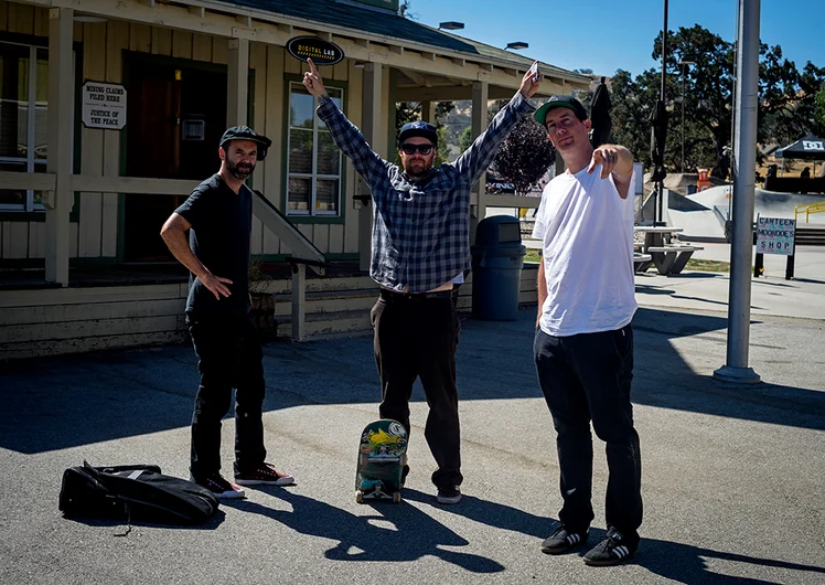 <!--daww16-day2-->

Was also greeted by FL legends: Zitzer, King Of Ybor, and Big Milly.