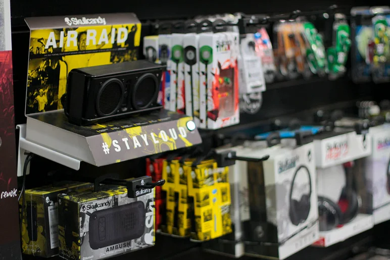 <!--shoptour2015-->
Music & skateboarding go hand in hand, so we had to keep the audio game on lock.