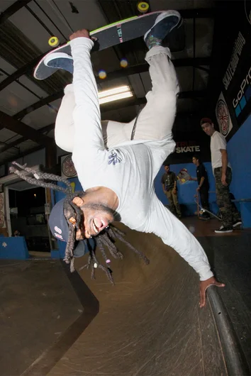 <!--freefridaysjan17-->
Another high energy maneuver from Tyler - Invert