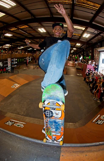 <!--sundaydaypro15-->

Ishod Wair is an ATV Warrior, Front Blunt the six-footer.