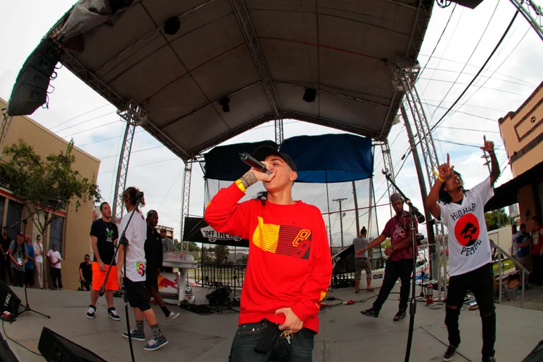 <!--bricks5year-->
This group came out hot jumping in the crowd and really waking everyone up.