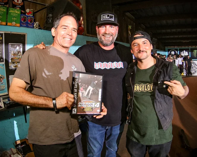 Jeff Klein won Longest Boardslide Champ for his back board through the corner and then some!


<!--ombj2024-->