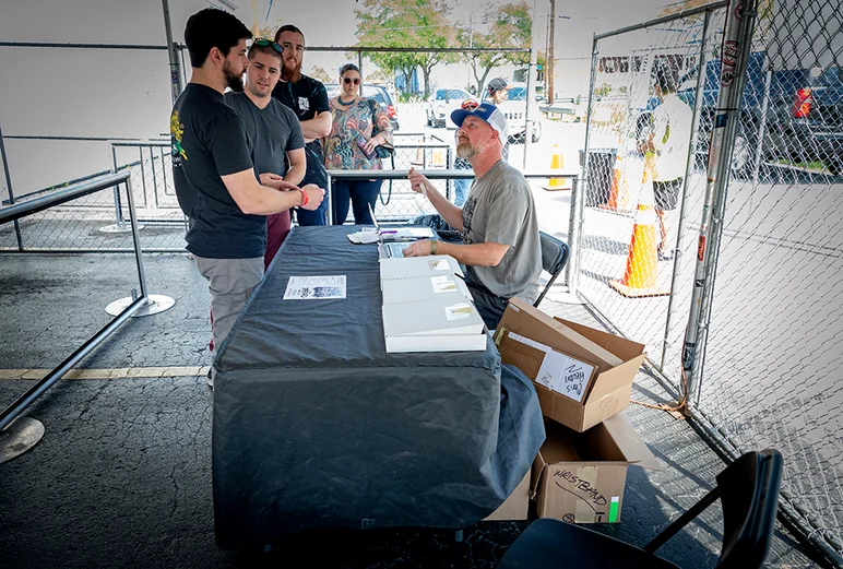 <!--pro19practice-->

Upon arrival you will be greeted by a friendly vigilant man that goes by the name of Gabriel, whom will inform you about survival and strategies to get thru the thick jungle brush that is Tampa Pro 2019!