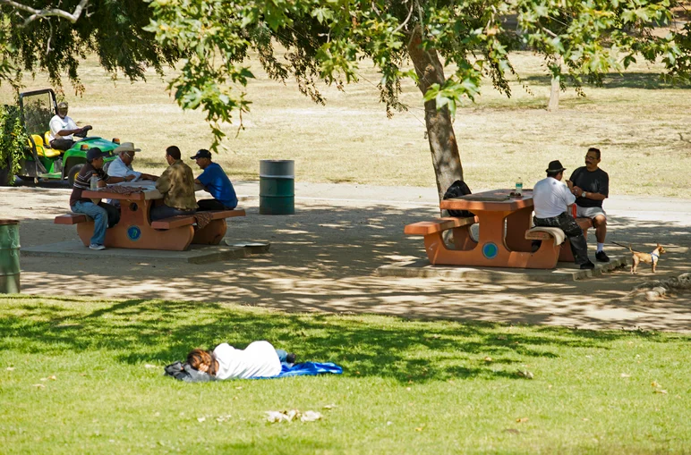 <!--dala15-->

The morning crowd wasn’t quite what we were expecting, but hell..

everyone’s invited!