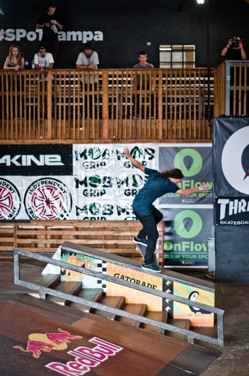 <!--ta14-fd-->

Ridiculous wallie nose blunt by Shawn Hale.