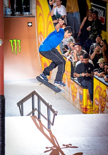 So many Kickflip Backside Lipslides! Maurice Jordan has a good one.
<!--TampaAm21Finals-->