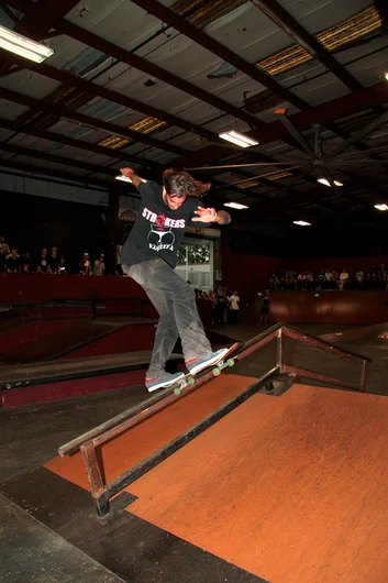 <!--bakerdemo-->

Figgy - Nollie FS Blunt.