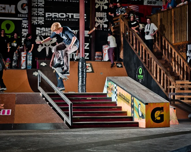 <!--ta14-sd-->

The winner of last year's Tampa Am, Jack Olson kickflips into front 50-50s no problem.  Will he take it again this year?