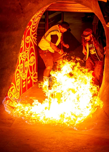 Wait?!?! What the hell!?!? Nooooooo!!! Not the Pony!!!!!! 
<!--tampam2022madnessconcretejam-->