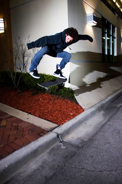 Piro Sierra - kickflip across a harsh gap