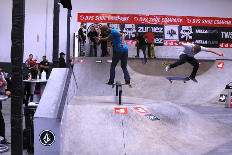 <!-- damnamvolcom14day2 -->

Tislam Smith - Kickflip to back lip.