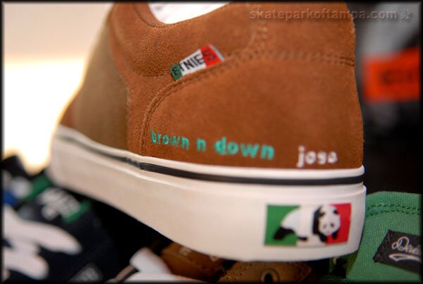 Jose Rojo, brown n' down