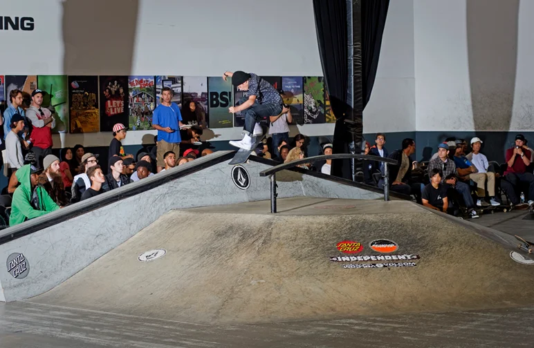 <!--dacm16-quals-->

Tranny Anomaly, CJ Collins can also work the center via Kickflip.