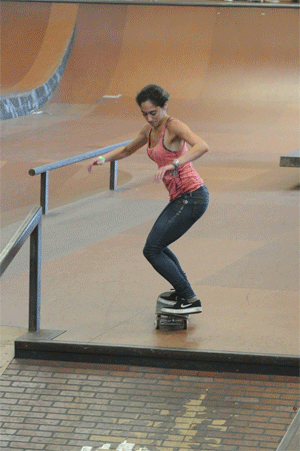 Alex Bibiloni - half cab into the bricks