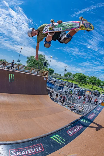 Mean mug from Ollie Graves. What a sick name

<!--tampapro2024day1-->