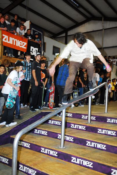 Evan Smith - nollie heel noseslide