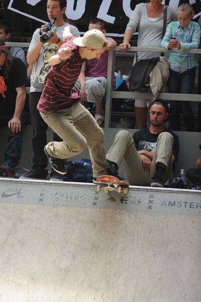 Amsterdam: Steven Webb - no comply tailslide