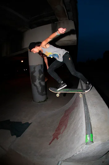 <!--txrt14-->

Alex got up the extension for this Back Tail.