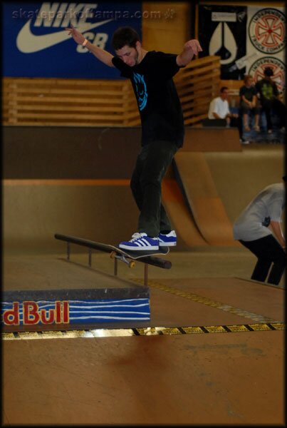 Sean Jeffries - frontside feeble