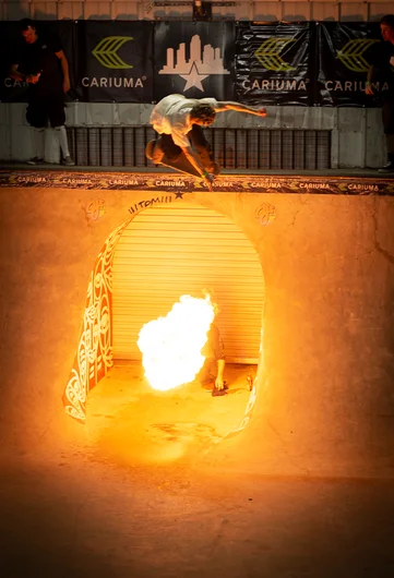 Now the fire breather is in the doorway, I suppose it's better than a mouth breather. Either way, Jake grinds his way to the other side

<!--tampapro23concretejam-->