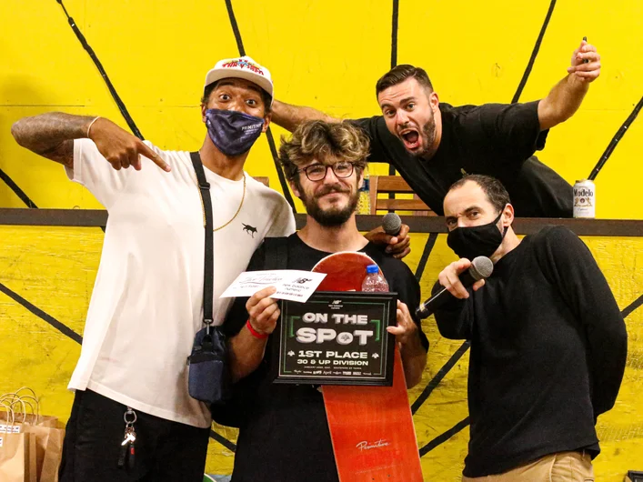 T-Rad was the youngest looking person in the 30 and Up Division AND he got first place... We might need to see some ID to confirm that he's actually 31.<!--onthespot21-->