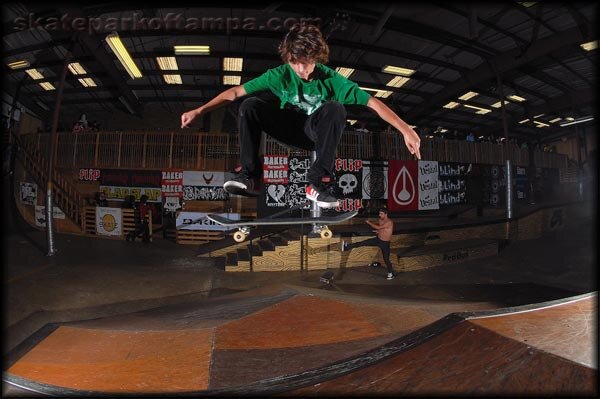 Jereme Knibbs Kickflip