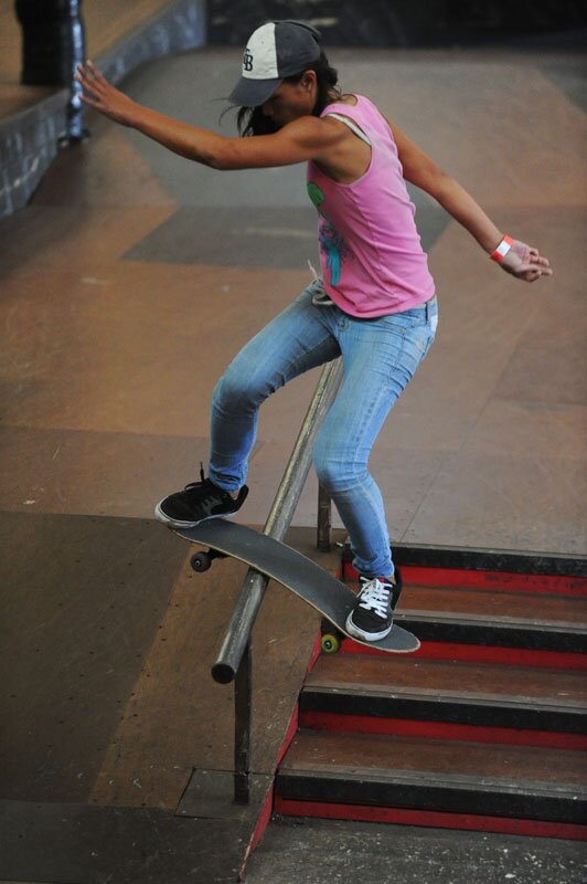 Laura Fong-Yee - lipslide