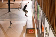 Dane on the hubba
