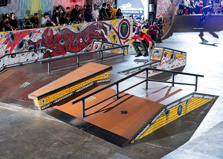 <!--pro18-finals-->

You just can’t get a Red Dragon down, Ryan Decenzo stays up with a FS Flip over the A.

