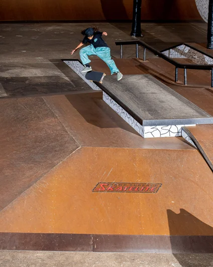 No idea how he got that front back on, but i'm not gonnna ask questions. Kickflip back 50 on the ledge from Gabi

<!--polarvideopremier2022-->
