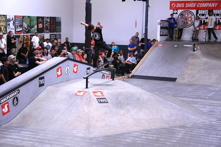 <!-- damnamvolcom14day2 -->

Anthon Anaya - 180 switch crooks to regular