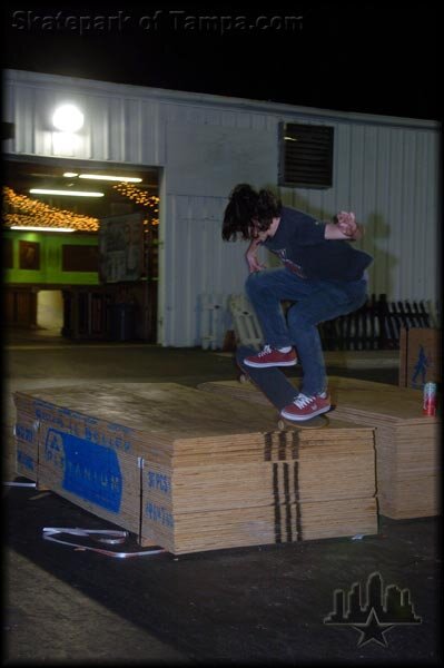 A Random Sunday Night of Skatepark Ruckus