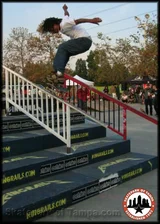 Bling Fest Rail Chal