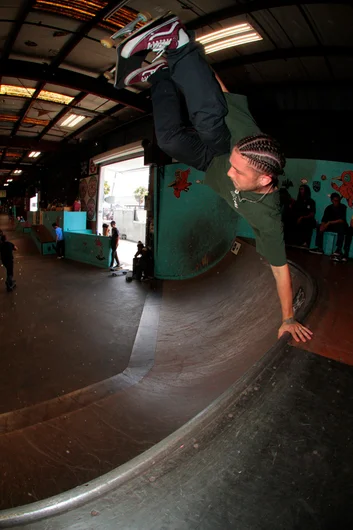 <!--sr16-->

Cash Gaddes, our newest team rider has these Laybacks on lock. Fully extended, maximum effort.