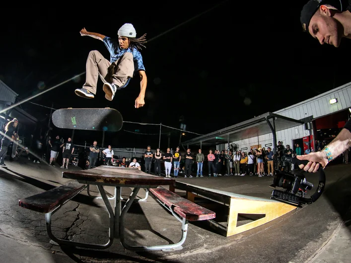 <!--vansrowanparty20-->

Jordi Zapata launches a Switch Flip to take First Place.

