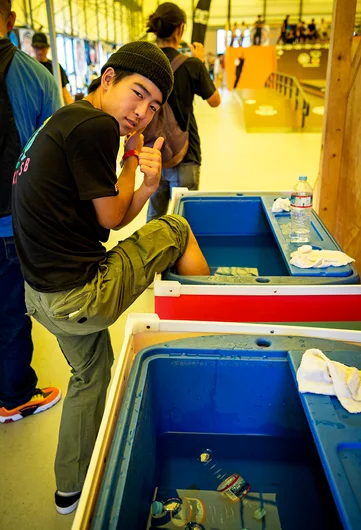 <!--daja18-quals-->

Congrats Daisuke on Qualifying 1st, now get your foot out of the Gawt Dang Water Cooler!!