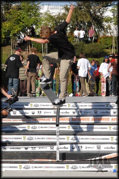 Wes Kremer - switch frontside nosegrind