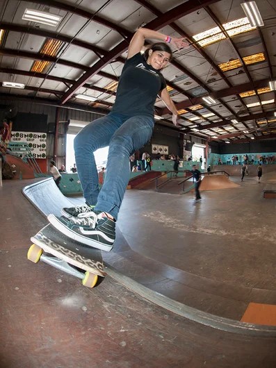 <!--hj16photos-->

Fabiana Delfino skates with the boys and beats a LOT of them. Props Fabiana. Here she is grinding a frontside feeble.