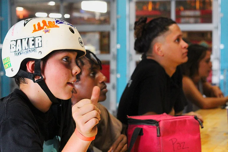 <!--b4bbuildday17-->
It was still pretty damn hot, even for October, so some of the guys had to escape to the Snack Bar to cool down and watch videos.