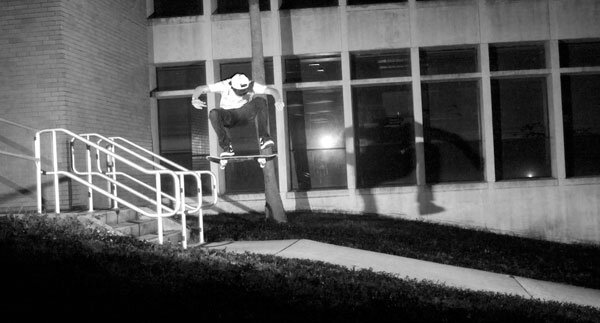Jimmy Mastrocolo - switch heelflip to hill bomb