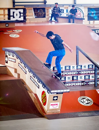 <!--ja19finalsphotos-->

Daiki Hoshino with a plug and play F/S Bluntslide.