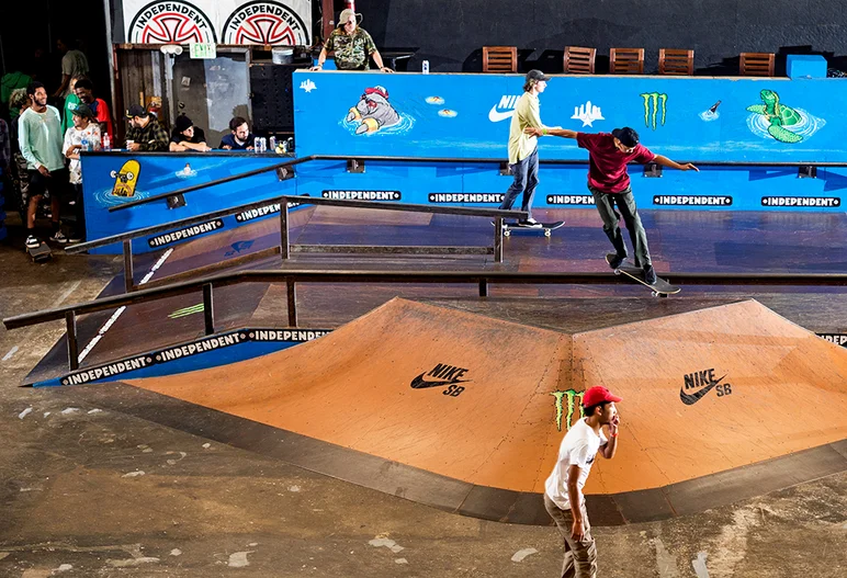 <!--am16-thurs-->

Marcos Montoya takes advantage of the new layout taking a Front Feeble Transfer into the launcher.