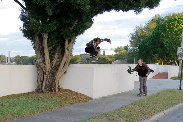 <!-- ffnwinterhavenjan14 -->
Eric left this spot with an ollie over the handicap gap that is hidden behind that wall.