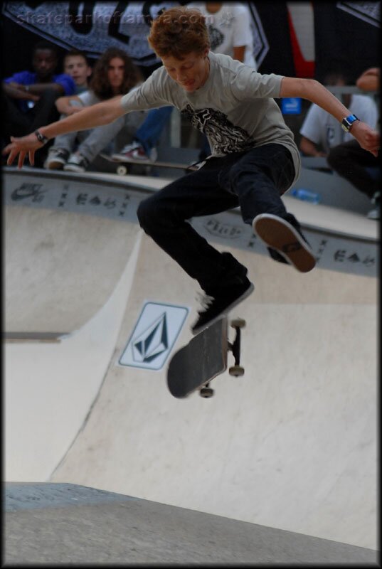 Amsterdam -  Jordan Price - 360 flip