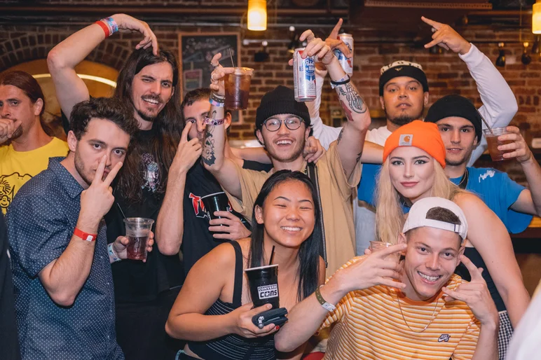 <!--pro19sunchill-->

Jake Ilardi has a posse.