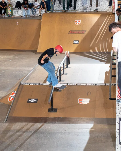 Brandon Reed speedy front feeble down the rail.

<!--schoolsoutjam22-->