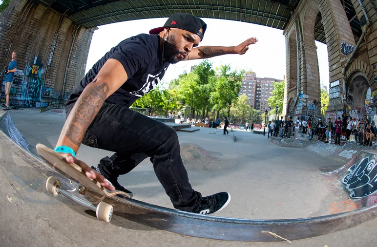 Damn Am NYC, where Christopher Actie JR. shows us tricks we’ve never seen before. “I never seen that trick in my life!”

<!--damnamnyc2022day1-->